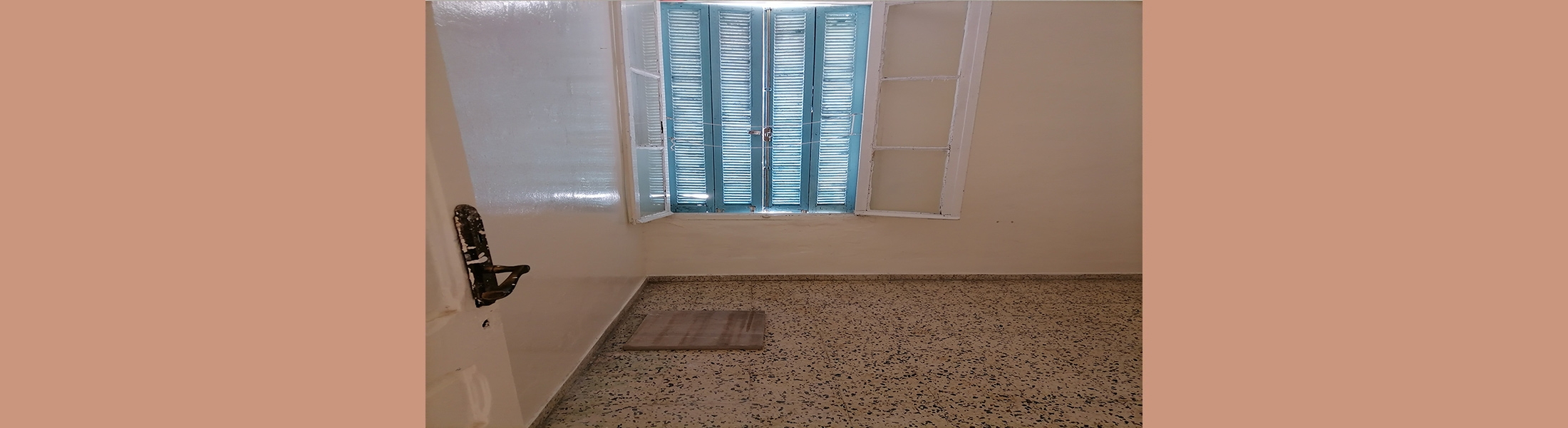 Appartement N°2, situé à Cité El Hafsia AO01/2024